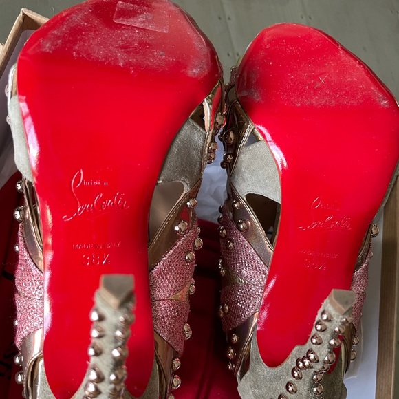 Christian louboutin venecage suede taupe pink studded peep toe sz 38.5 - Picture 9 of 11